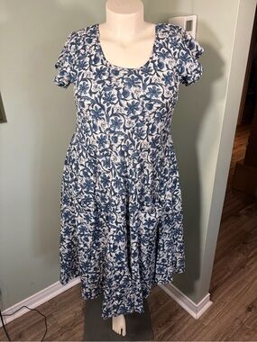 157. Dress Addict Blue Floral Scoop Neck Women’s Dress with 2 pockets